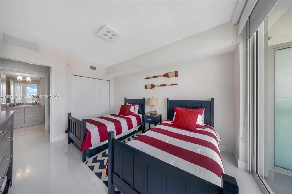 400 Sunny Isles #1106 Sunny Isles Beach, FL 33160