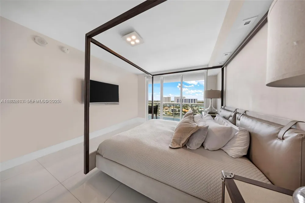 400 Sunny Isles #1106 Sunny Isles Beach, FL 33160