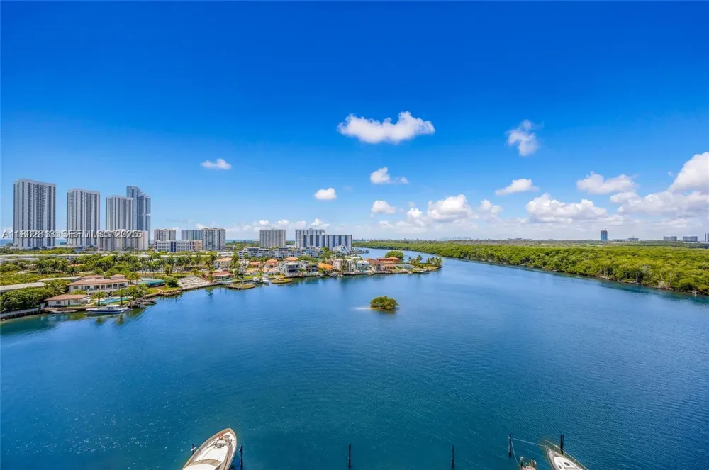 400 Sunny Isles #1106 Sunny Isles Beach, FL 33160