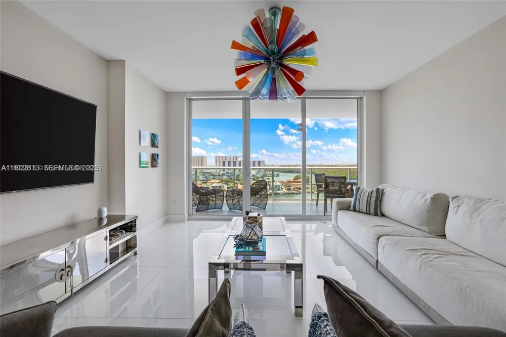 400 Sunny Isles #1106 Sunny Isles Beach, FL 33160