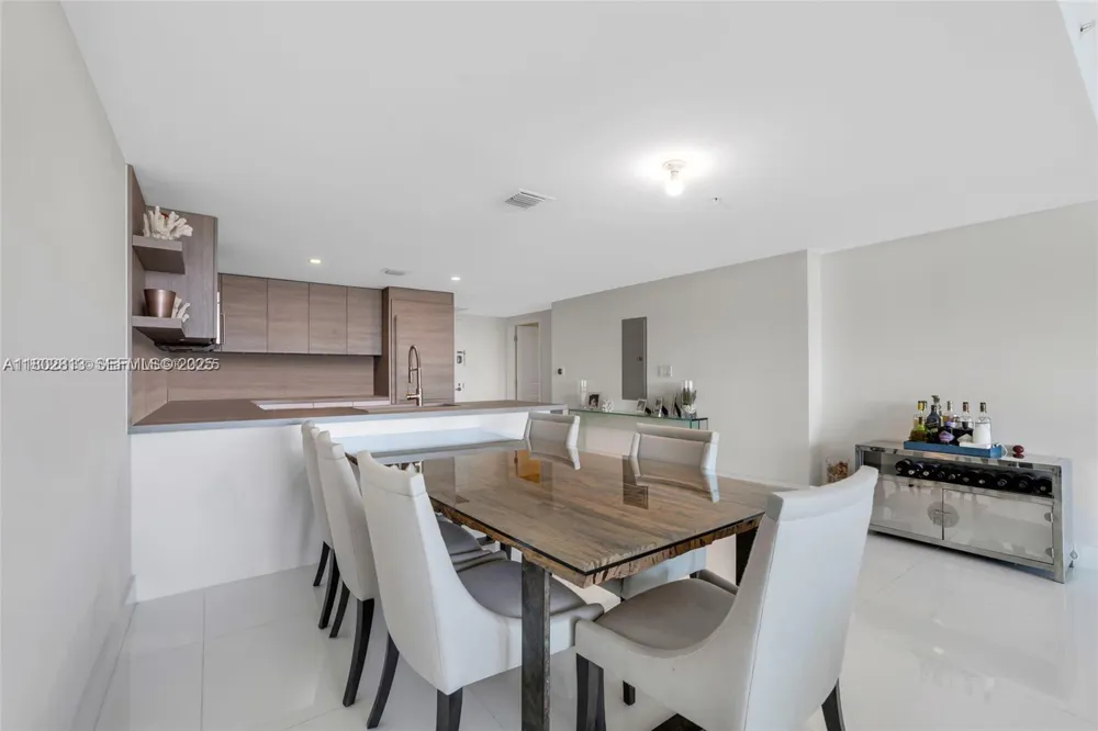 400 Sunny Isles #1106 Sunny Isles Beach, FL 33160
