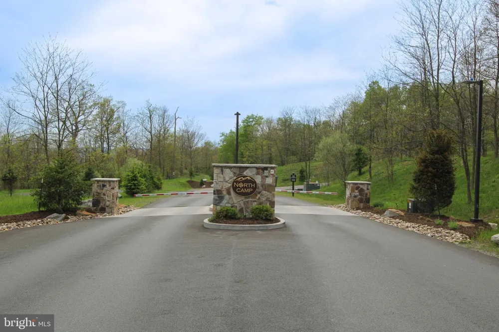 CAMP CIRCLE Mc Henry, MD 21541