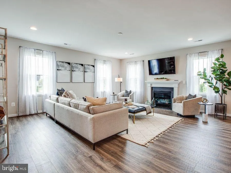 10198 BLAKELY STREET Fredericksburg, VA 22408