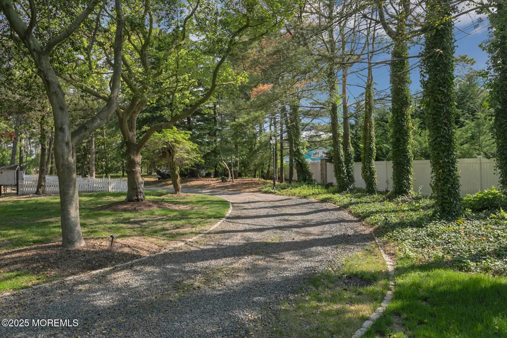 226 Kettle Creek Road Toms River, NJ 08753