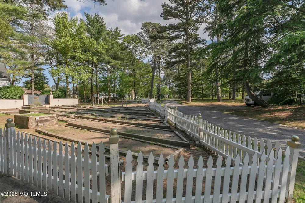 226 Kettle Creek Road Toms River, NJ 08753
