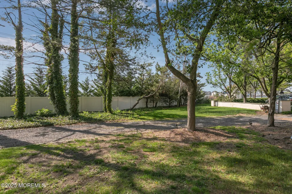 226 Kettle Creek Road Toms River, NJ 08753