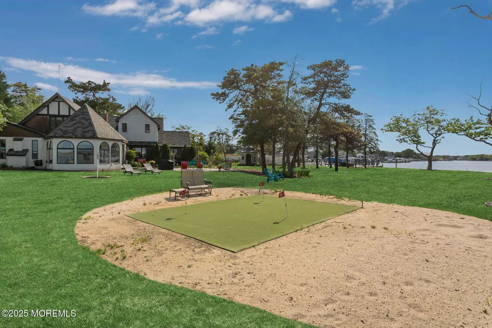 226 Kettle Creek Road Toms River, NJ 08753