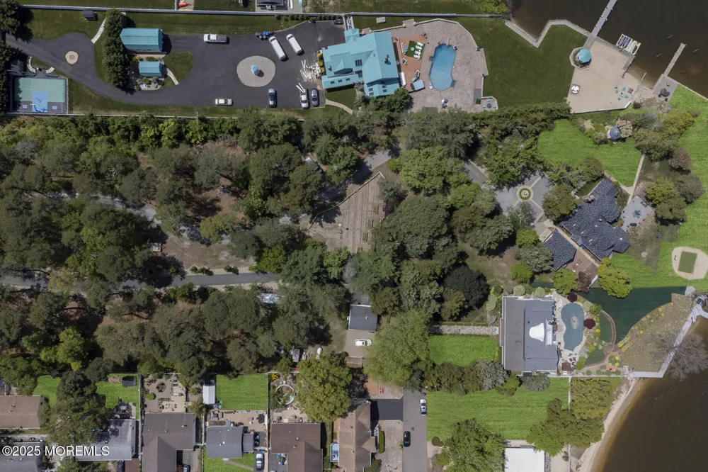 226 Kettle Creek Road Toms River, NJ 08753