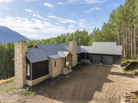1620 Red Mountain Ranch Road