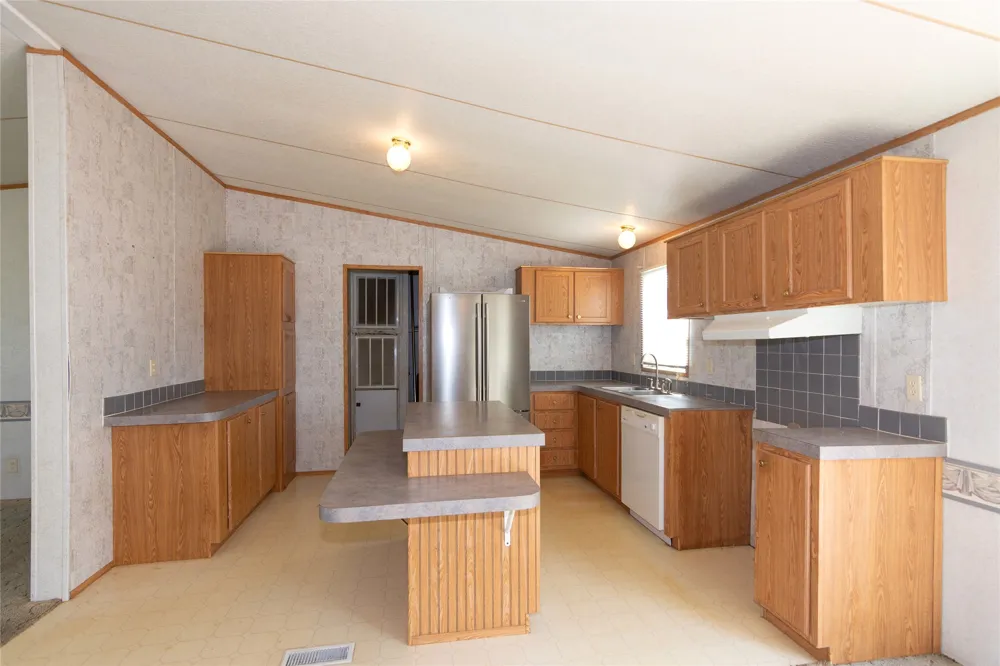 11209 Doyle Overton Road Road Del Valle, TX 78617