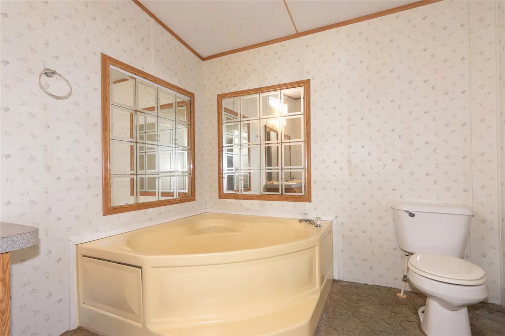 11209 Doyle Overton Road Road Del Valle, TX 78617
