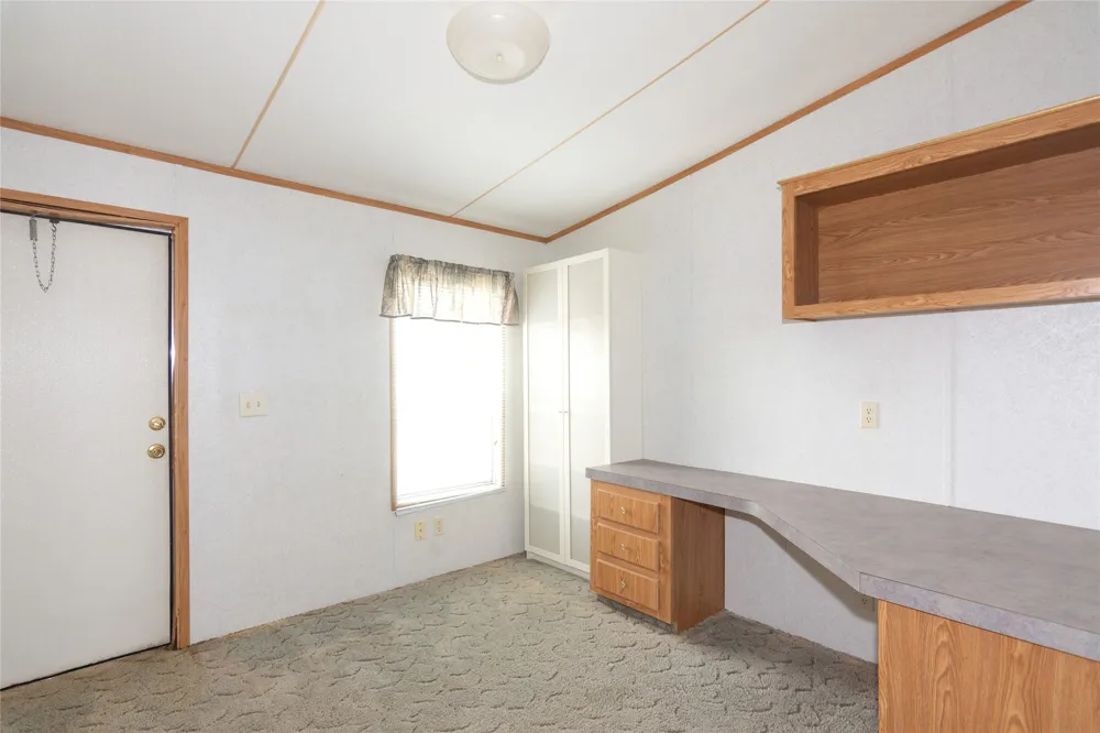 11209 Doyle Overton Road Road Del Valle, TX 78617