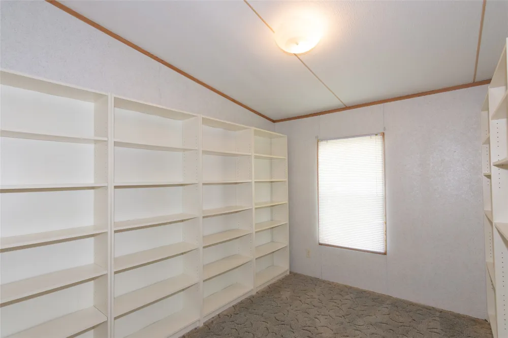 11209 Doyle Overton Road Road Del Valle, TX 78617