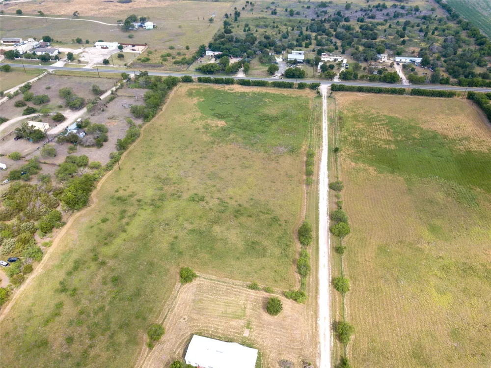 11209 Doyle Overton Road Road Del Valle, TX 78617