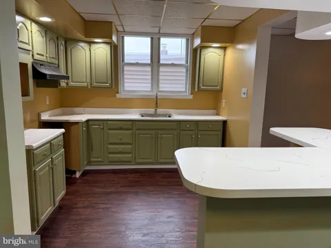 132 E MAIN STREET #APT 2