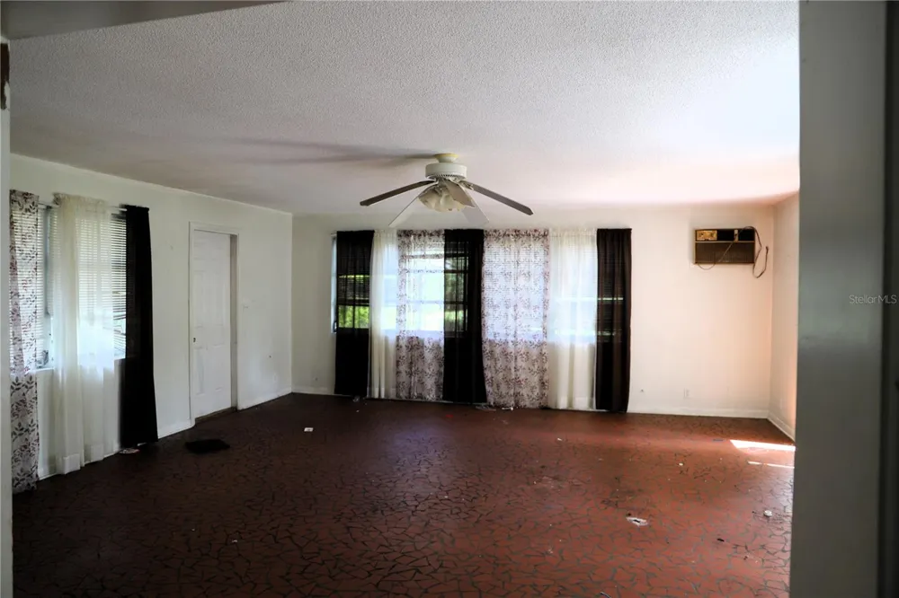 21514 SE 69TH AVENUE Hawthorne, FL 32640