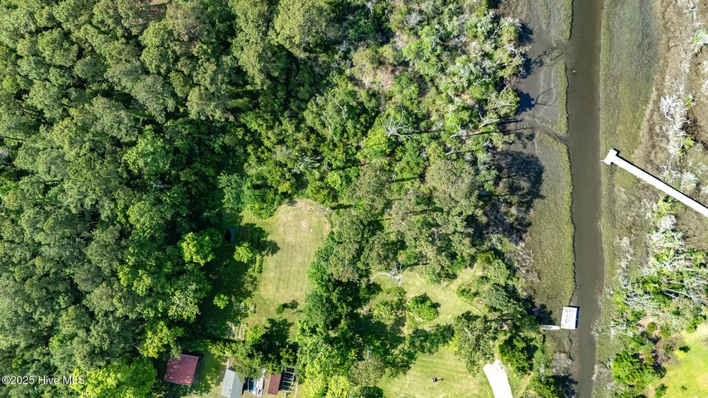 201 Star Church Road Marshallberg, NC 28553