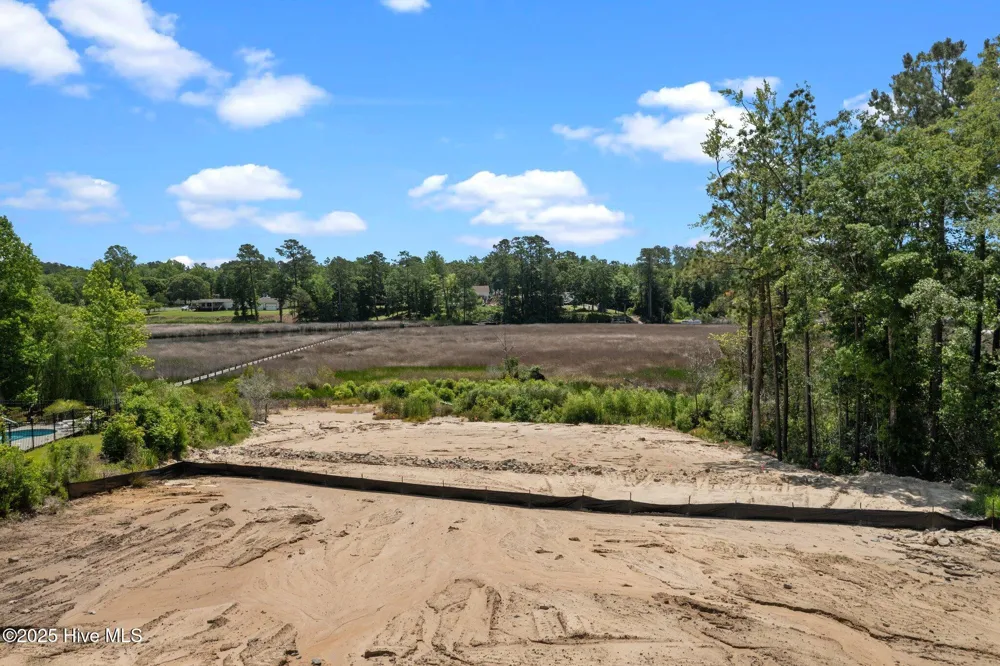 240 White Oak Bluff Road Stella, NC 28582