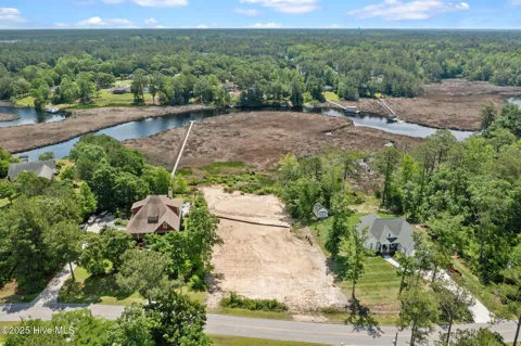 240 White Oak Bluff Road