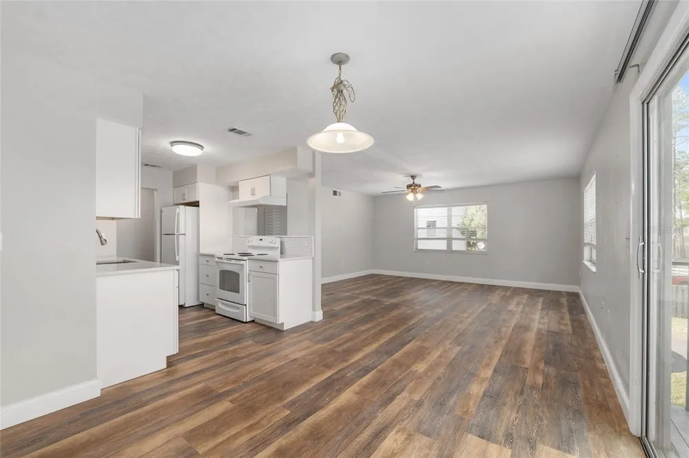 2715 NW 104TH COURT #1 Gainesville, FL 32606