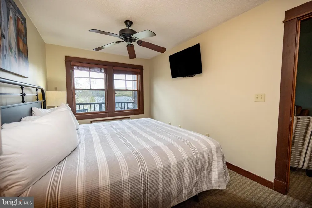531 GLENDALE ROAD #B302 Oakland, MD 21550