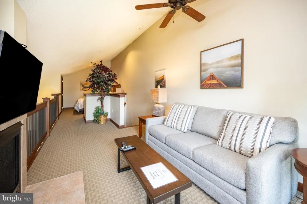531 GLENDALE ROAD #B302 Oakland, MD 21550