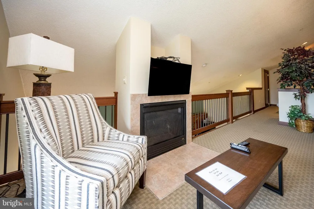 531 GLENDALE ROAD #B302 Oakland, MD 21550