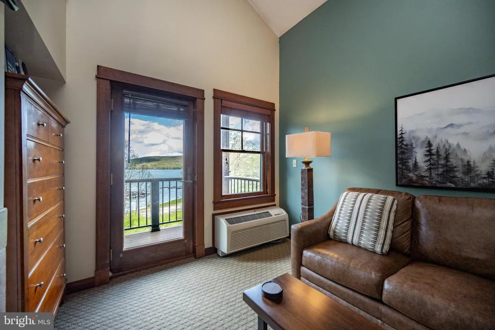 531 GLENDALE ROAD #B302 Oakland, MD 21550