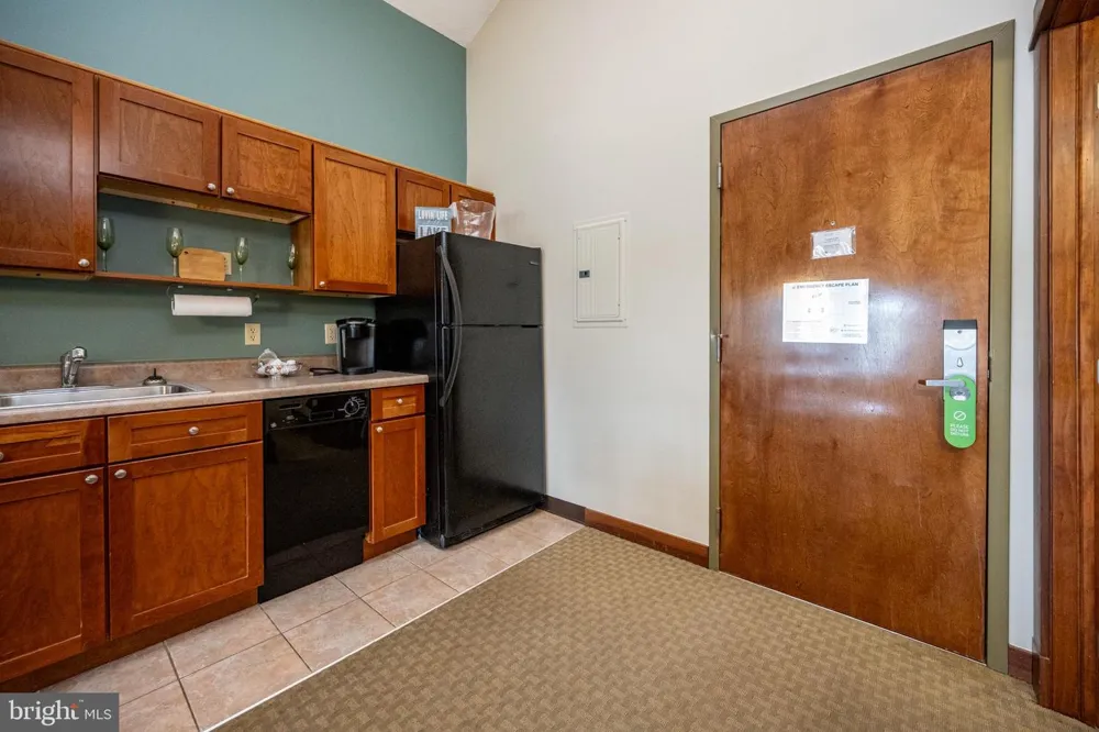 531 GLENDALE ROAD #B302 Oakland, MD 21550