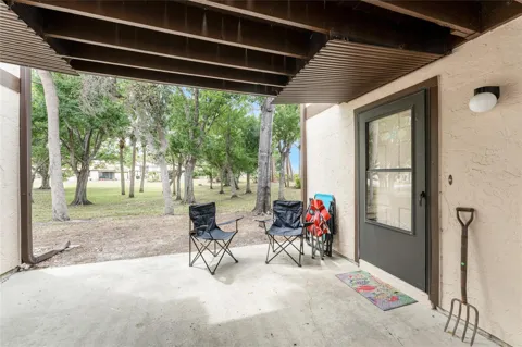 4022 BEAVER LANE #500C