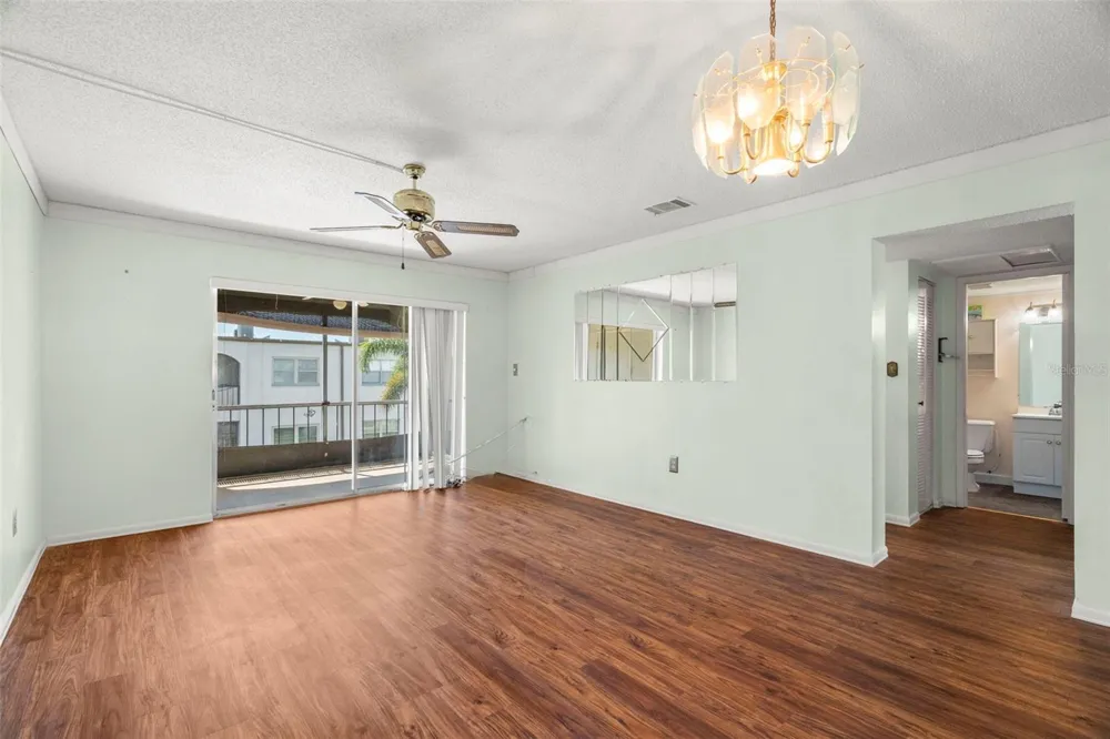 7701 STARKEY ROAD #504 Seminole, FL 33777