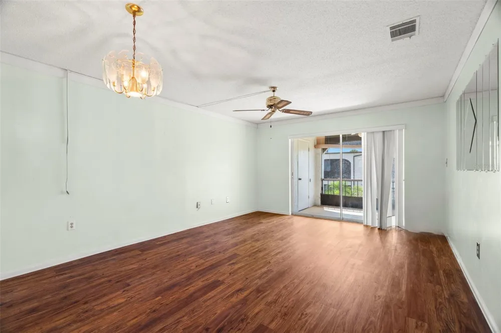 7701 STARKEY ROAD #504 Seminole, FL 33777