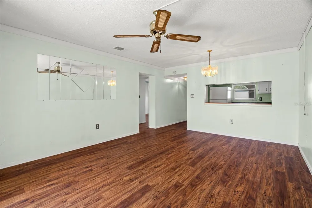 7701 STARKEY ROAD #504 Seminole, FL 33777