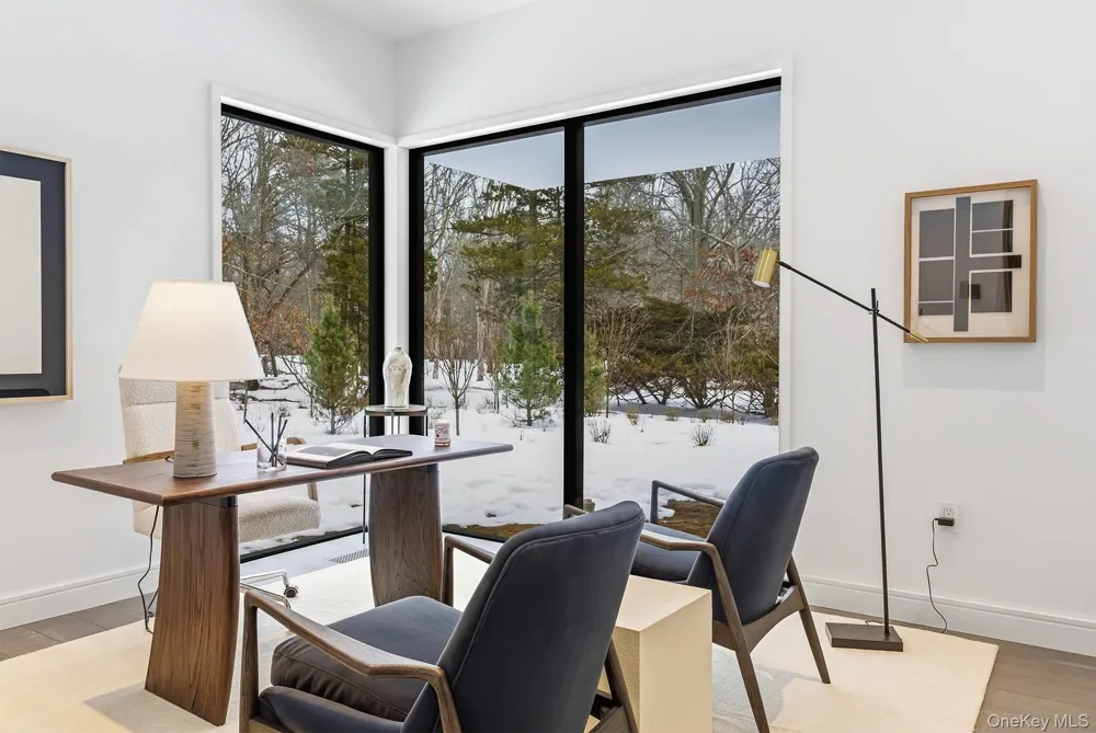 43 Old Orchard Lane East Hampton, NY 11937