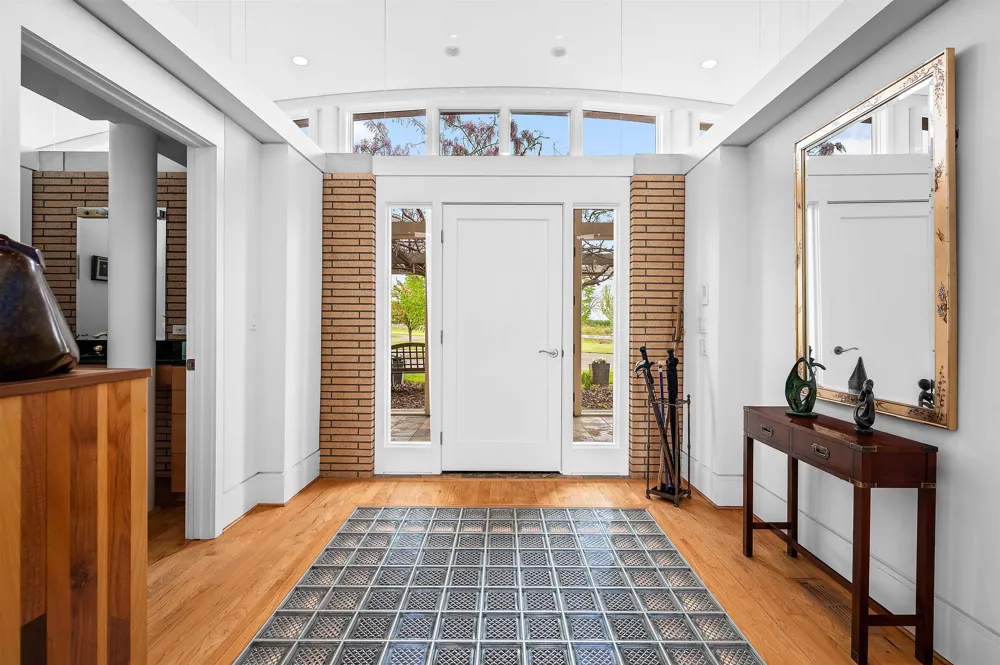 2721 Nelson Road Peninsula Township, MI 49686