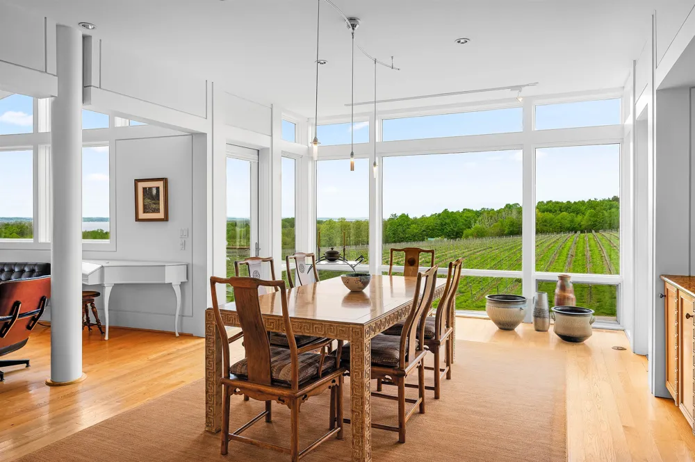 2721 Nelson Road Peninsula Township, MI 49686