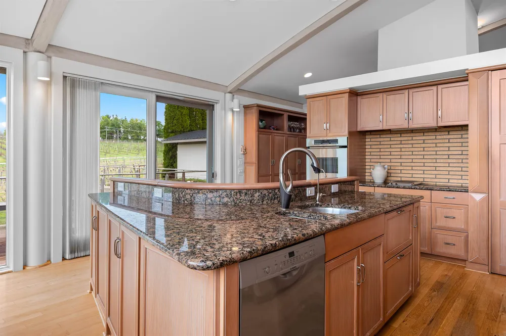 2721 Nelson Road Peninsula Township, MI 49686