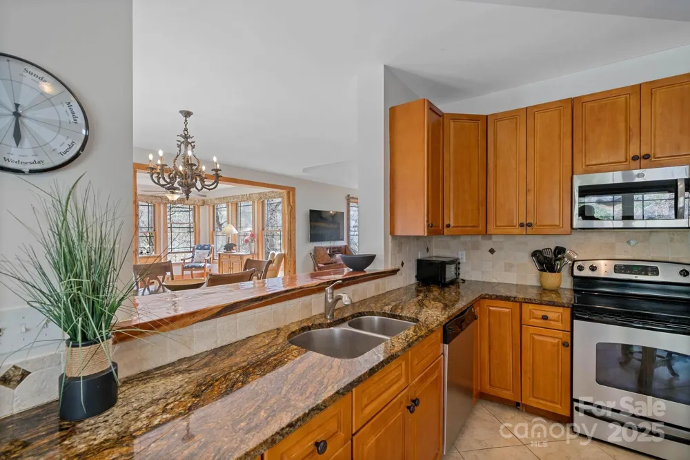 140 Spruce Hollow Road Beech Mountain, NC 28604