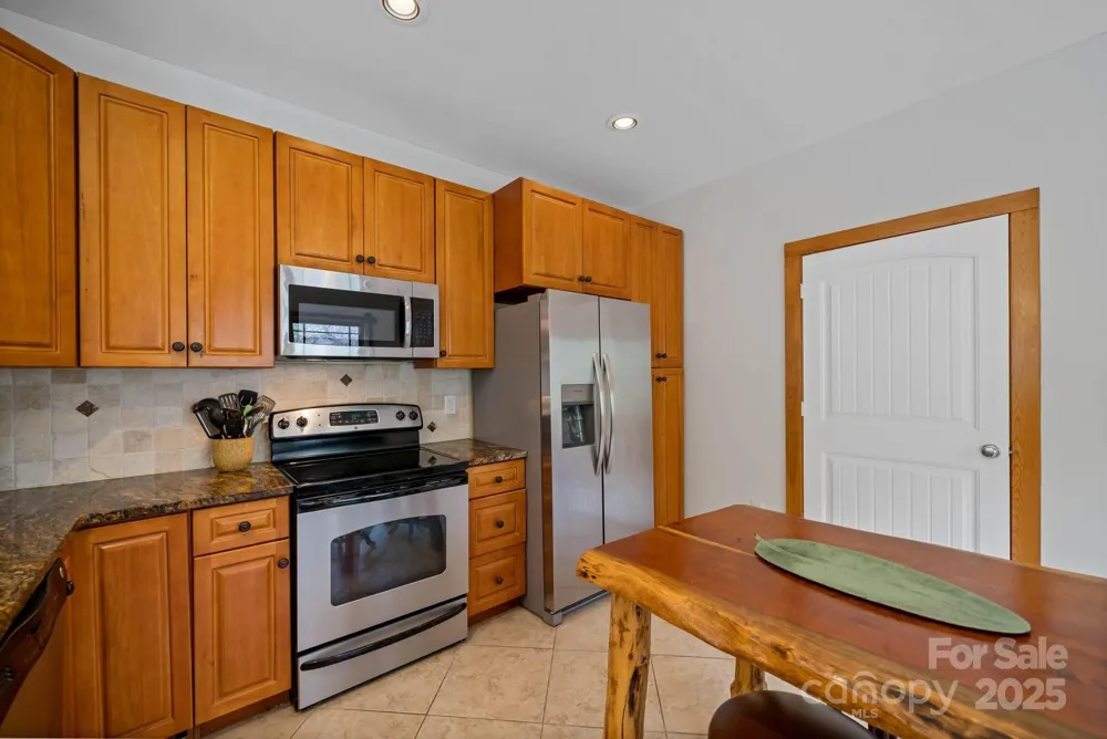 140 Spruce Hollow Road Beech Mountain, NC 28604