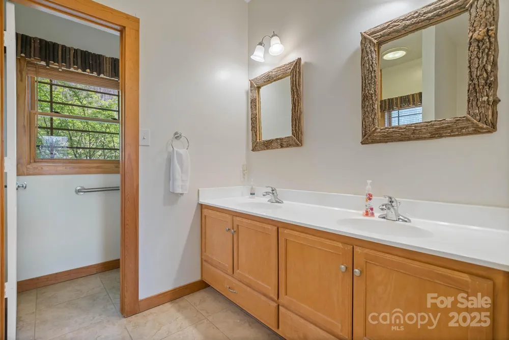 140 Spruce Hollow Road Beech Mountain, NC 28604