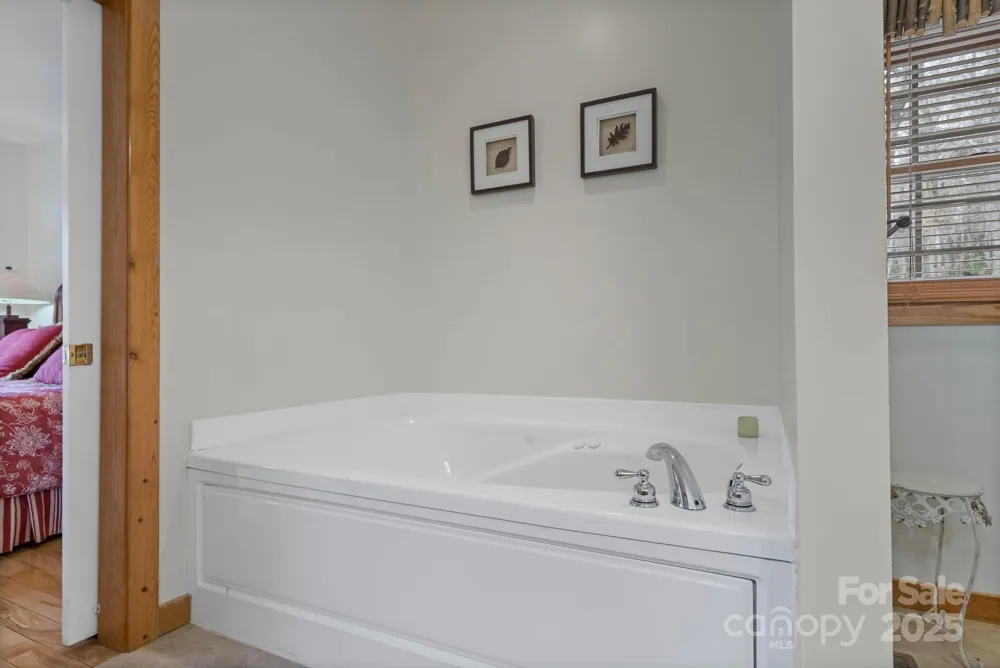 140 Spruce Hollow Road Beech Mountain, NC 28604
