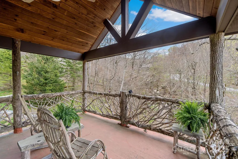 140 Spruce Hollow Road Beech Mountain, NC 28604