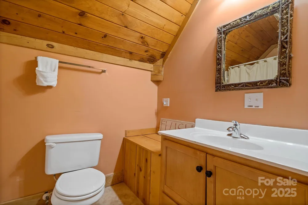 140 Spruce Hollow Road Beech Mountain, NC 28604