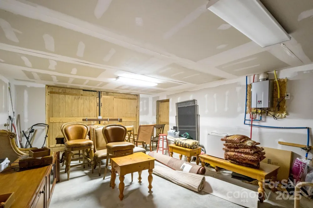 140 Spruce Hollow Road Beech Mountain, NC 28604