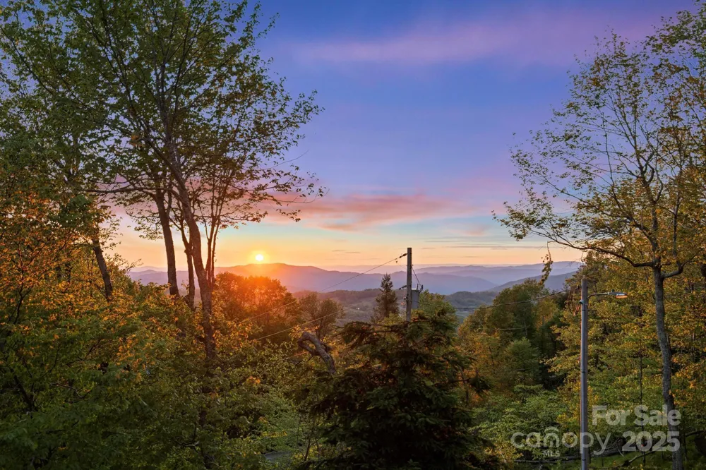 140 Spruce Hollow Road Beech Mountain, NC 28604