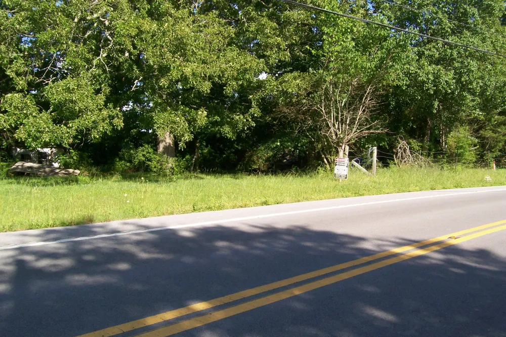 1028 Hennessee Bridge Rd Rock Island, TN 38581