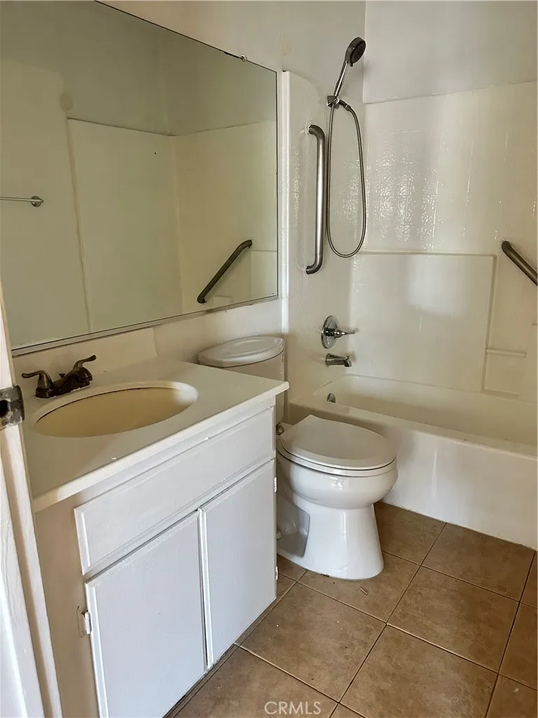 14801 Nordhoff Street Panorama City, CA 91402