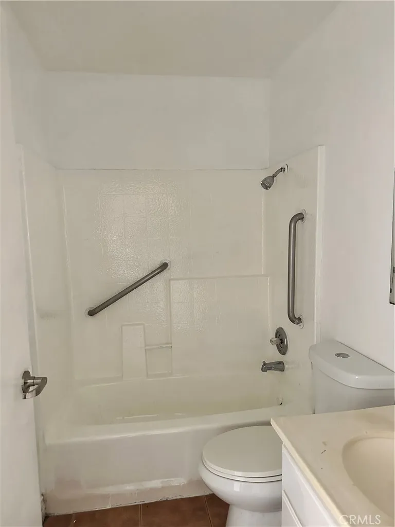 14801 Nordhoff Street Panorama City, CA 91402