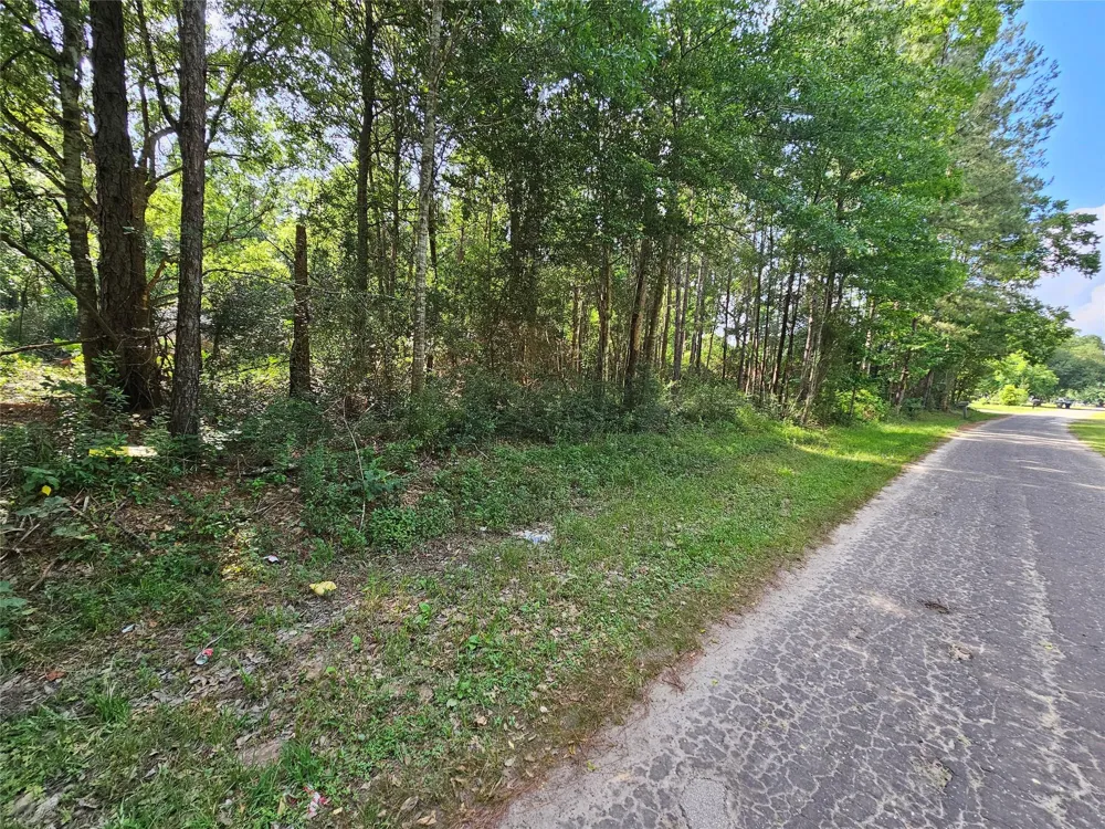 185 Sessums Road Silsbee, TX 77656
