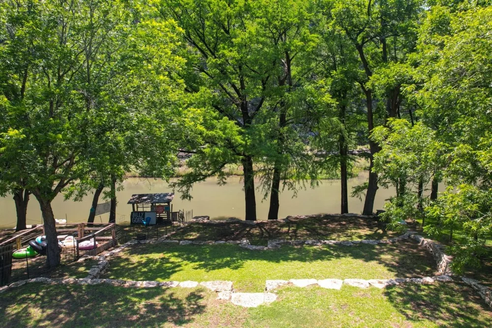 8560 RIVER RD ROAD New Braunfels, TX 78132
